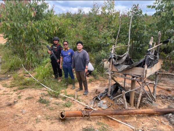 176 Titik Sumur minyak Ilegal berhasil ditutup Tim Gabungan Penertiban Polsek Bayung Lencir