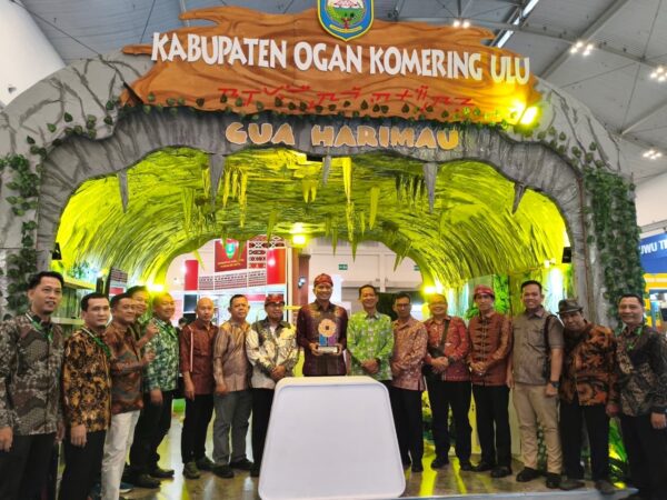 Usung Goa Harimau, Stand OKU Sabet Best Stand Design di APKASI Otonomi Expo 2026