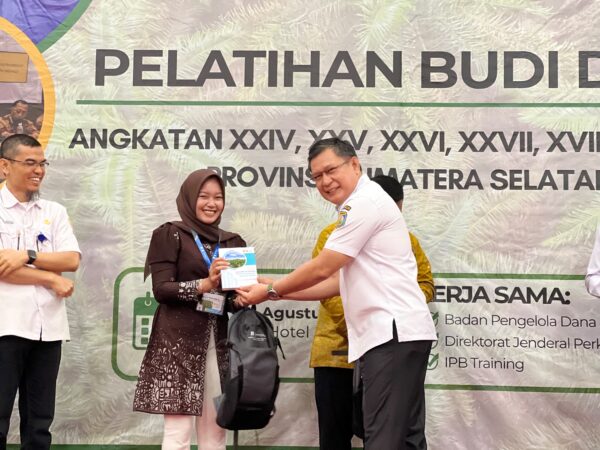 Tingkatkan Produktivitas, Wabup OKU Dorong Pekebun Terapkan Ilmu dari Pelatihan Sawit
